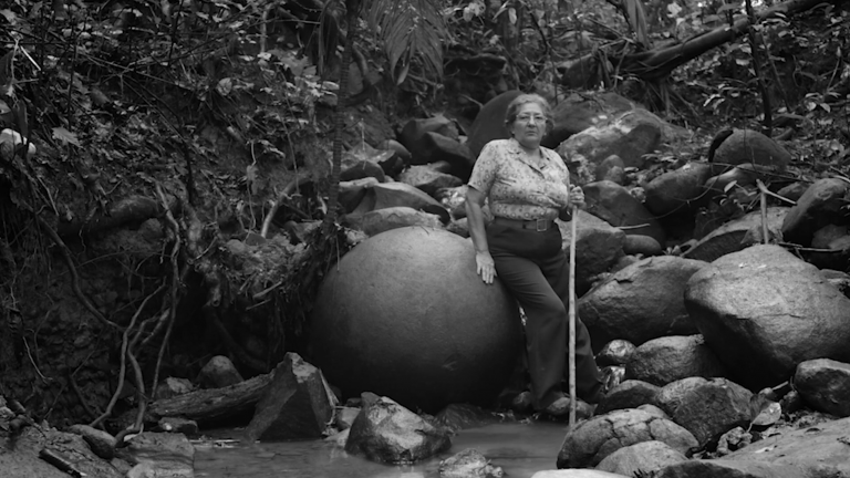 Objetos Rebeldes - Carolina Arias - Linterna Films